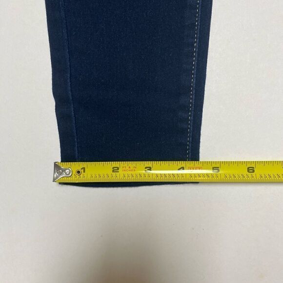 Levi Strauss Gold Signature Women’s Simply Stretch Mid Rise Skinny Jeans Sz 4 - Picture 7 of 16